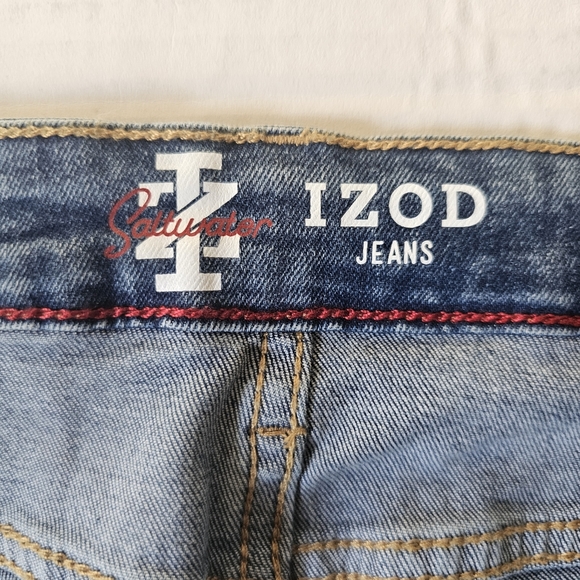 Izod Saltwater Jeans Size 38 X 29 Straight Leg Comfort Stretch Medium Wash NWT - Picture 11 of 15